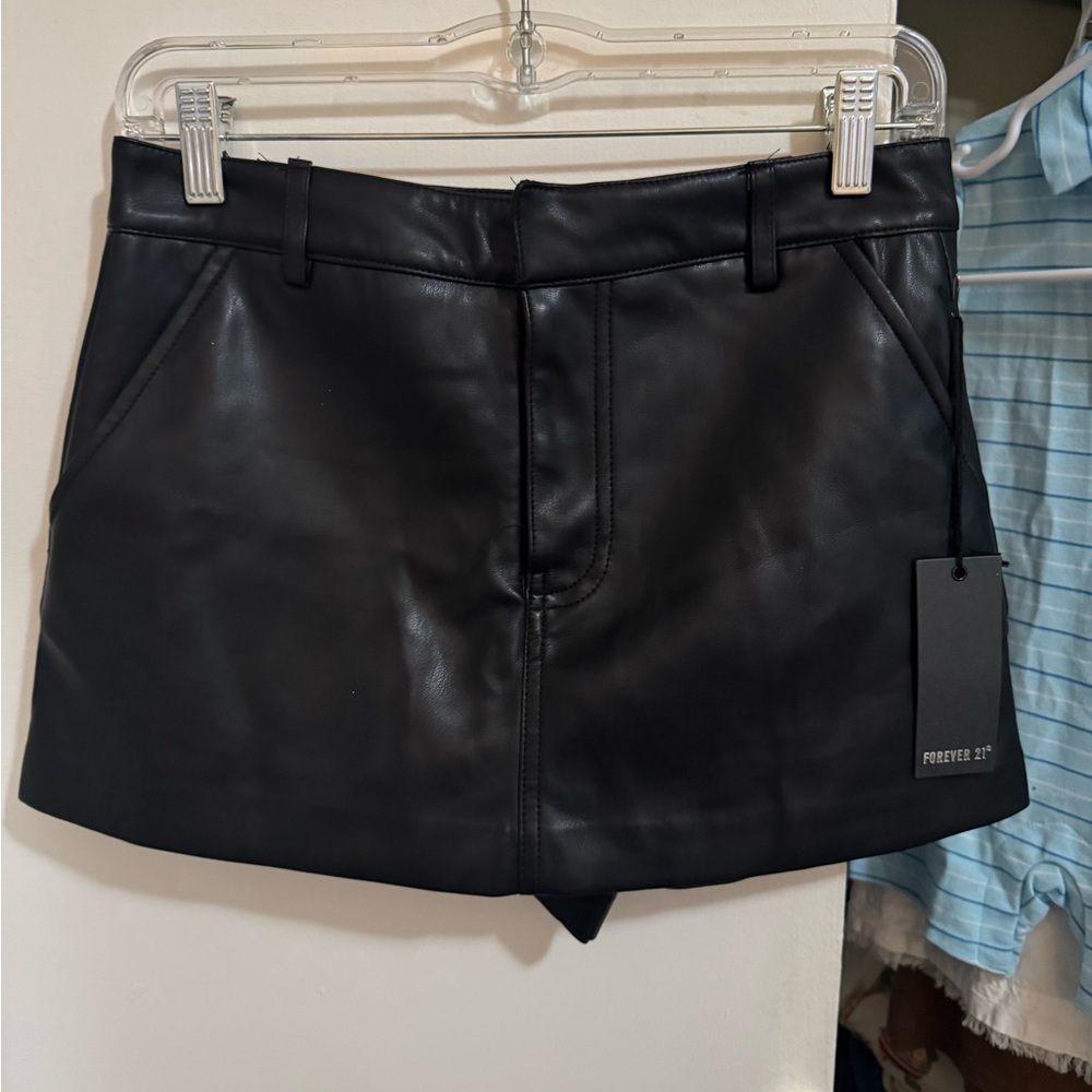 Forever 21 Black Skorts High-Waisted Faux Leather
